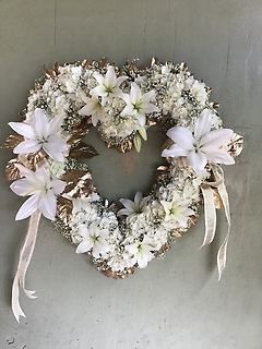 White Elegant Heart Wreath