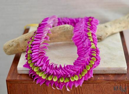 Purple & Green Flat Lei