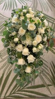 Teardrop White Wedding Bridal Bouquet