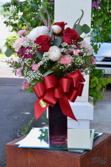 Extravagant Peony Vase Arrangement