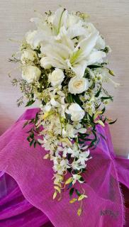 Rustic White Wedding Bouquet