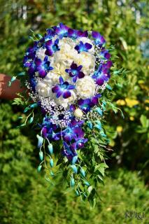 Cascading Galaxy Bouquet