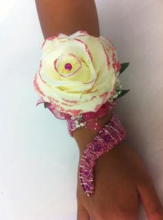 White Rose Pink Sparkled Wristlet