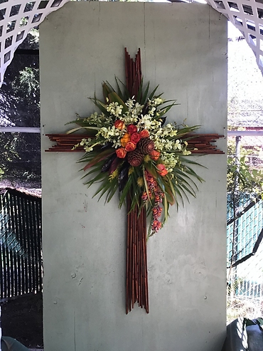 Custom Bamboo Wreath (cross is a rental)