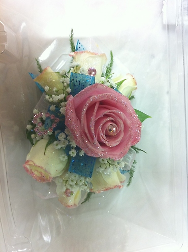 Prom Wristlet