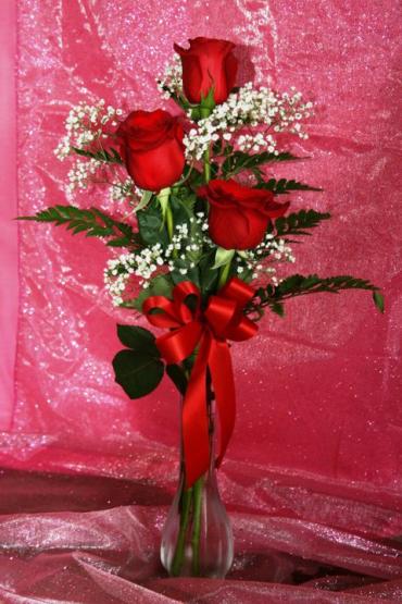 #11 3 Red Rose Budvase