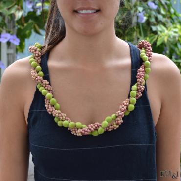 Seagrape & He\'e Berry Lei