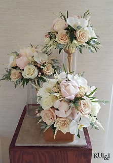 Blush Wedding Bouquets