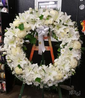 Stunning White Circle Sympathy Wreath