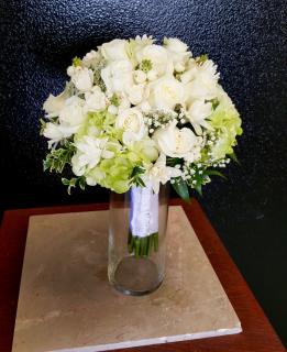 White & Green Clutch Bouquet