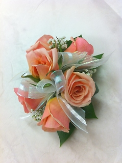 Peach Rose Wrist.